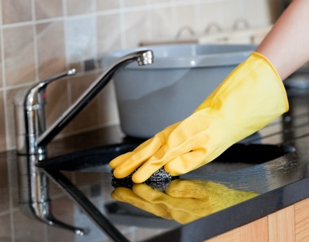 Final detail cleaning of floors, skirting boards, and washrooms in an office vacancy