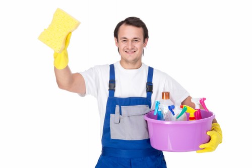 Apartment carpet cleaning during a move out service with access considerations