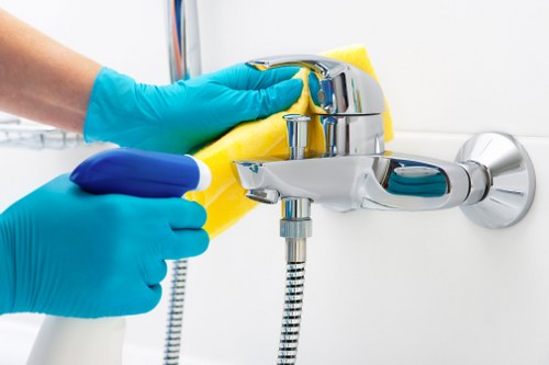 Move out cleaning for a local business office