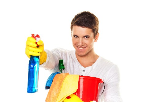 Bathroom limescale and fixture cleaning as part of tenancy cleaning